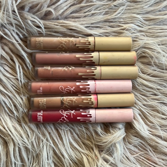 COPY - Kylie Cosmetics Lipstick - Picture 13 of 14